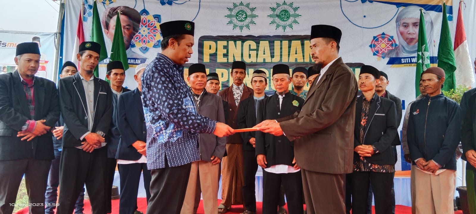 Ribuan Warga Di Kaki Gunung Ragajambangan  Menjadi  Saksi Pengukuhan PRM Piasa