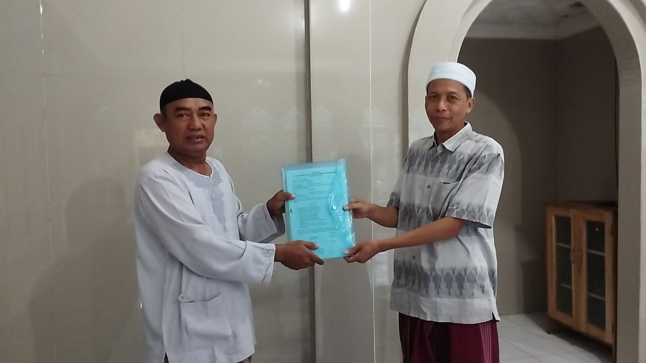 Terima Wakaf, PCM Karangtengah Siap Bangun PusdaMu