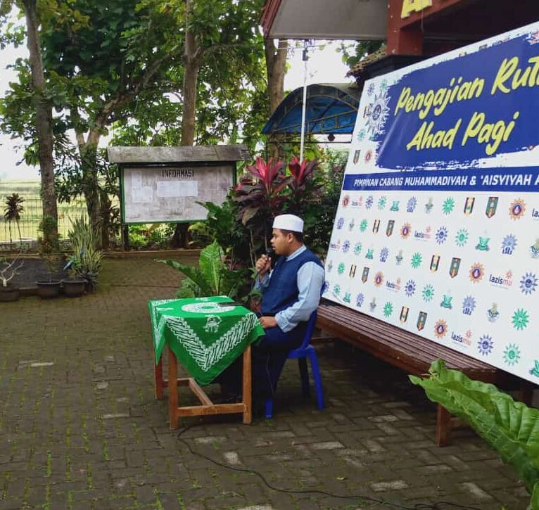 Pengajian Ahad Pagi PCM Argasoka : Sedekah Di Kala Ada dan Tak Ada