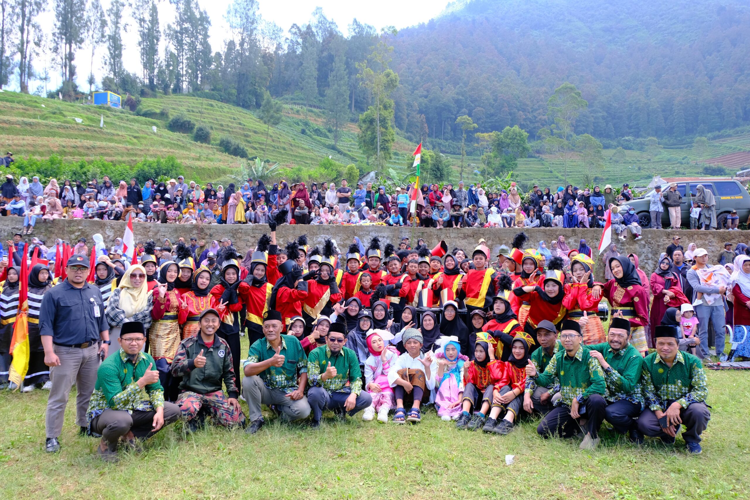 Harmoni dan Patriotisme: Penampilan Drumband MMB MTs Muhammadiyah Batur
