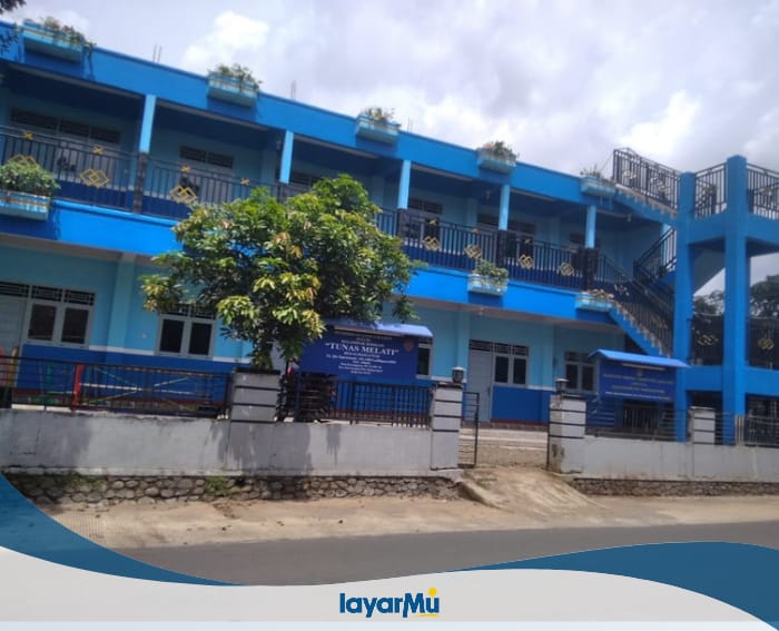 Komitmen Menguatkan Semangat Dakwah. Majelis Taklim ‘Aisyiyah Karanganyar Resmi Miliki Gedung Baru