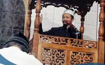 Kuliah Subuh Masjid Al Ishlah. KH Wahyudin: Hati Tenang Jika Kita Mengingat Allah